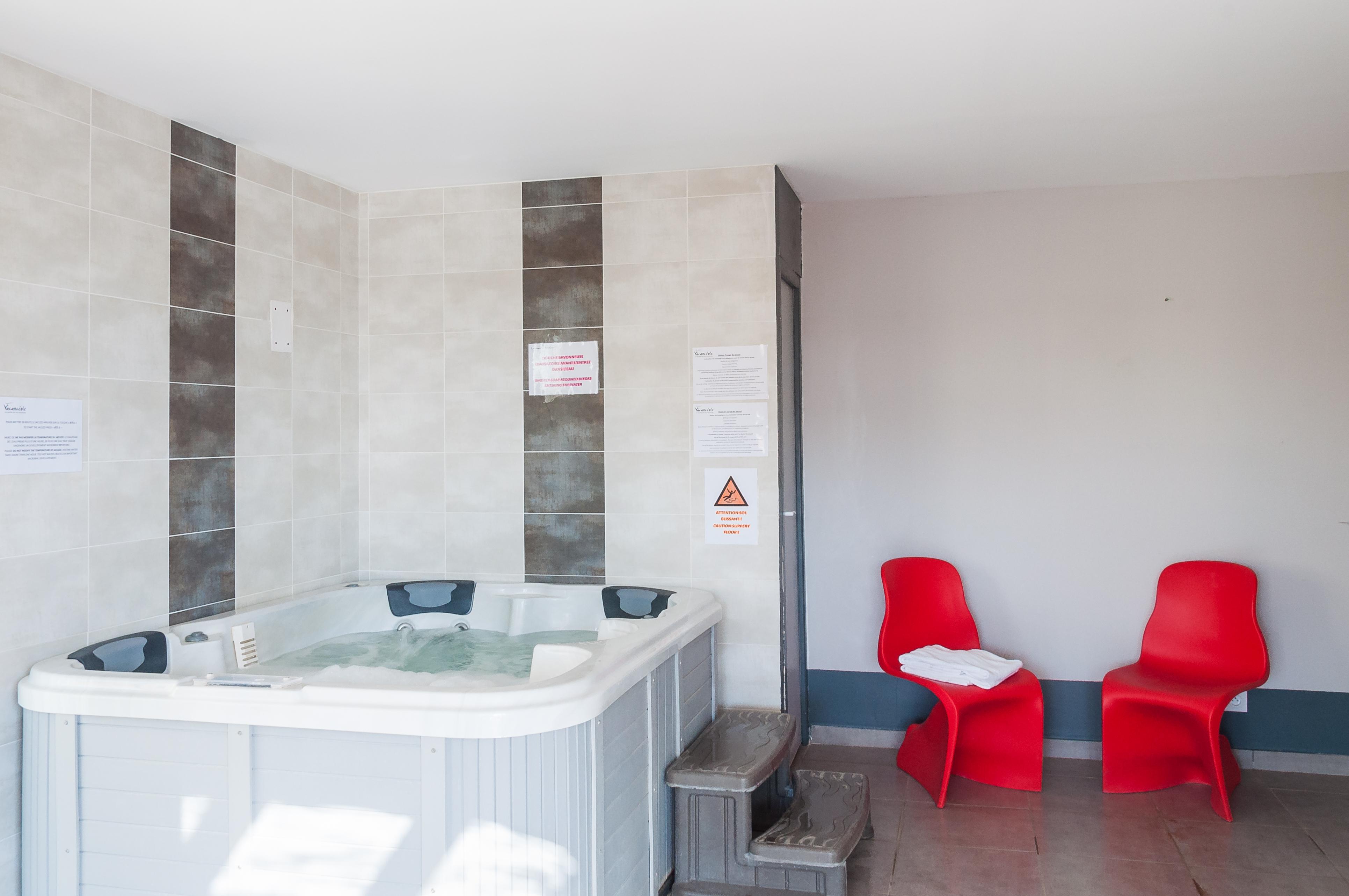 Vacanceole - Les Demeures Torrellanes - Saint-Cyprien Bagian luar foto