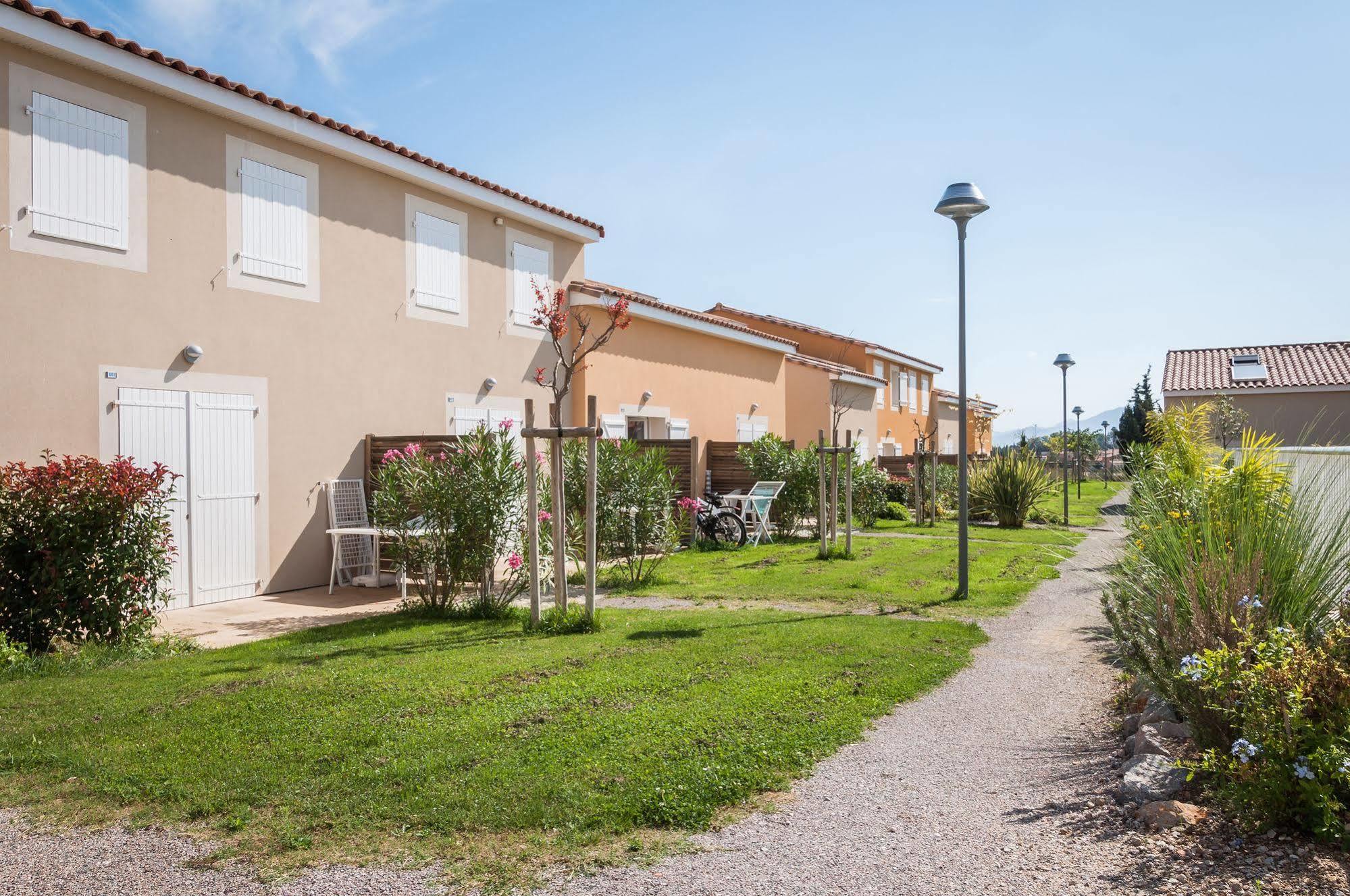 Vacanceole - Les Demeures Torrellanes - Saint-Cyprien Bagian luar foto